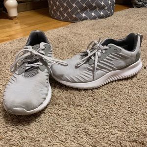 Adidas Alphabounce women’s sneakers